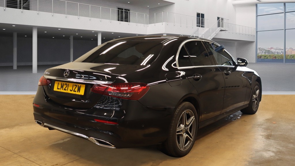 MERCEDES BENZ E300DE