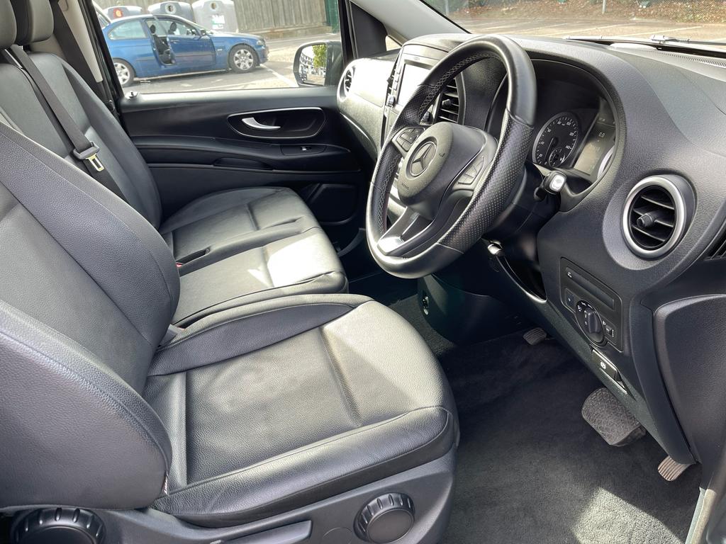 MERCEDES BENZ VITO TOURER